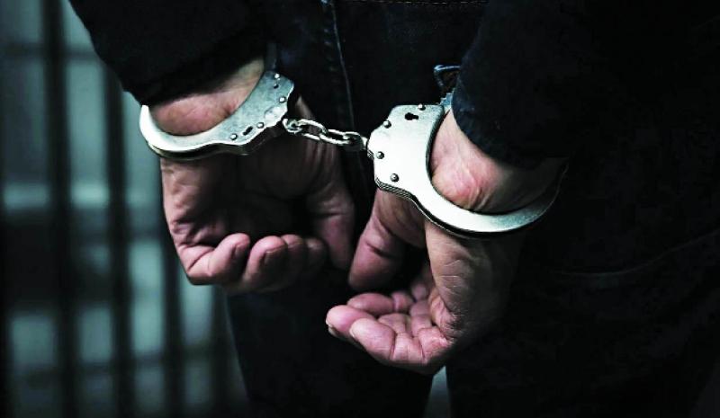 GRP के हत्थे चढ़ा ट्रेन चोर, यात्रियों का चोरी हुआ लाखों का सामान मिला